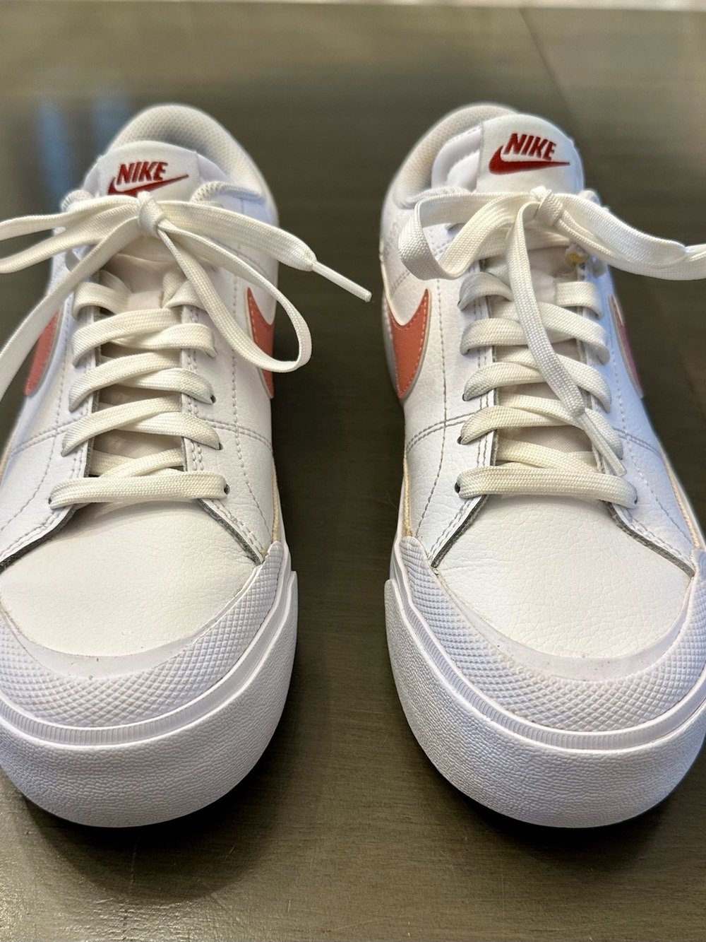 Nike Court Legacy Lift White Guava Ice Women’s 8.5 Platform FQ8782-100